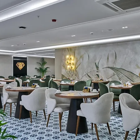 Rayelin Old * Istanbulská provincie