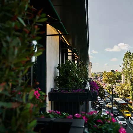 Rayelin Old * Istanbulská provincie